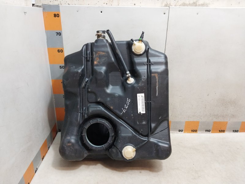 Бак топливный