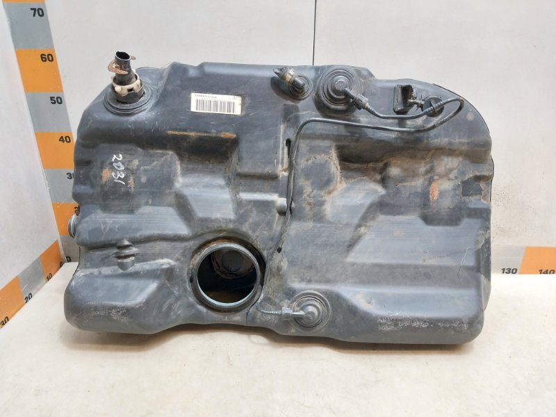 Бак топливный