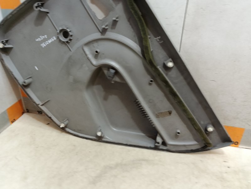 Обшивка двери