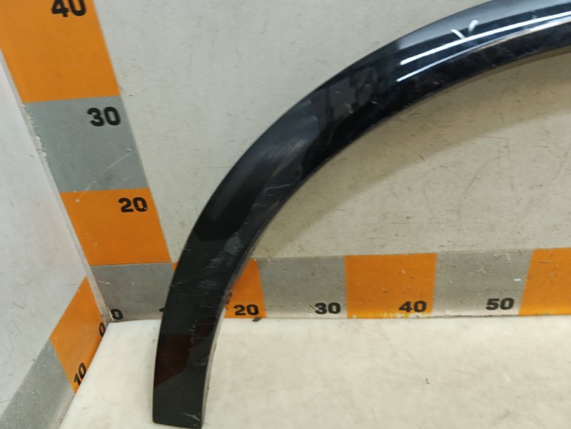 Накладка заднего крыла правого