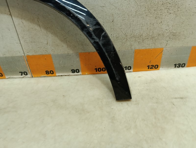 Накладка заднего крыла правого