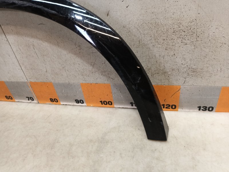 Накладка заднего крыла правого