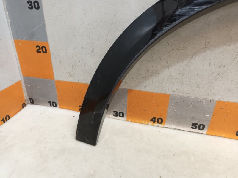 Накладка заднего крыла правого