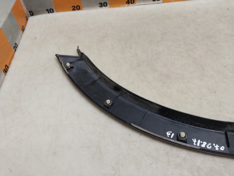 Накладка заднего крыла правого