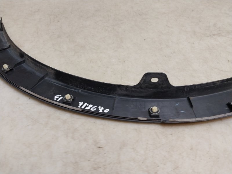 Накладка заднего крыла правого