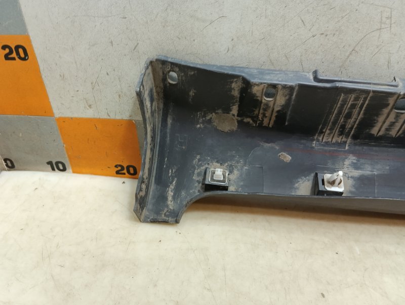 Накладка на порог (наружная)