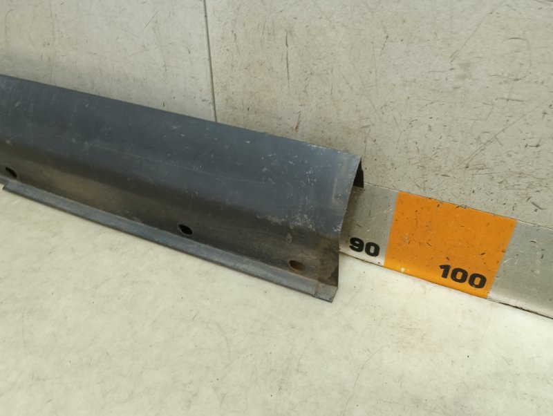 Накладка на порог (наружная)