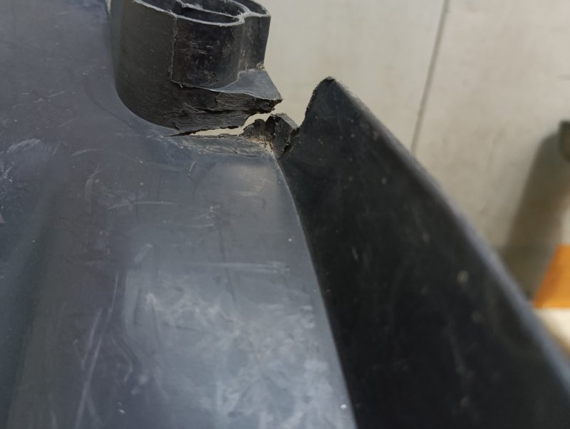 Локер передний правый