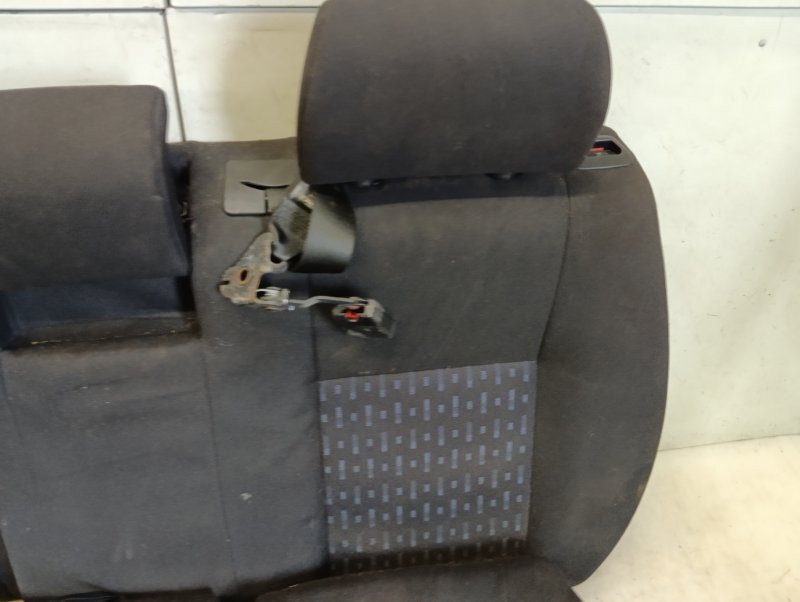 Сиденье салонное