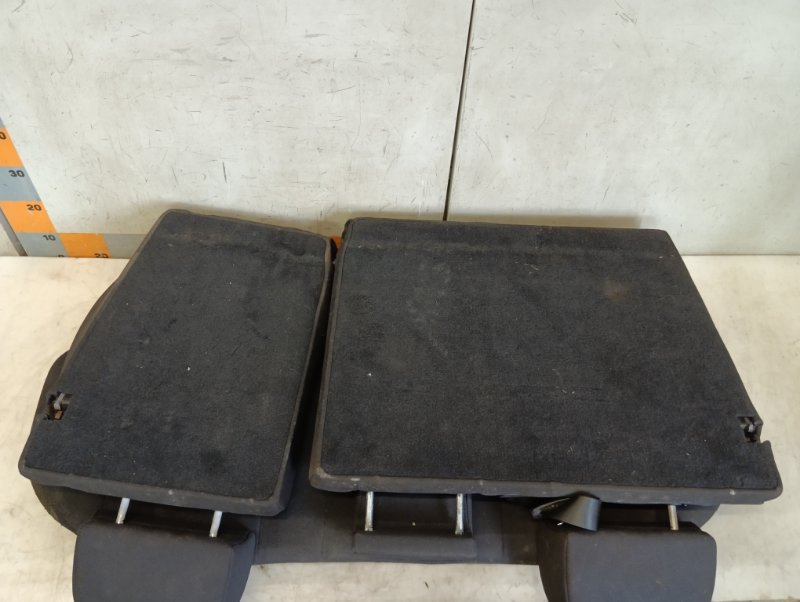 Сиденье салонное