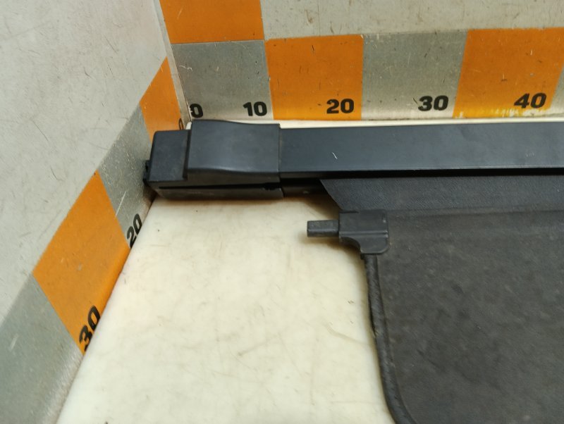 Шторка багажника