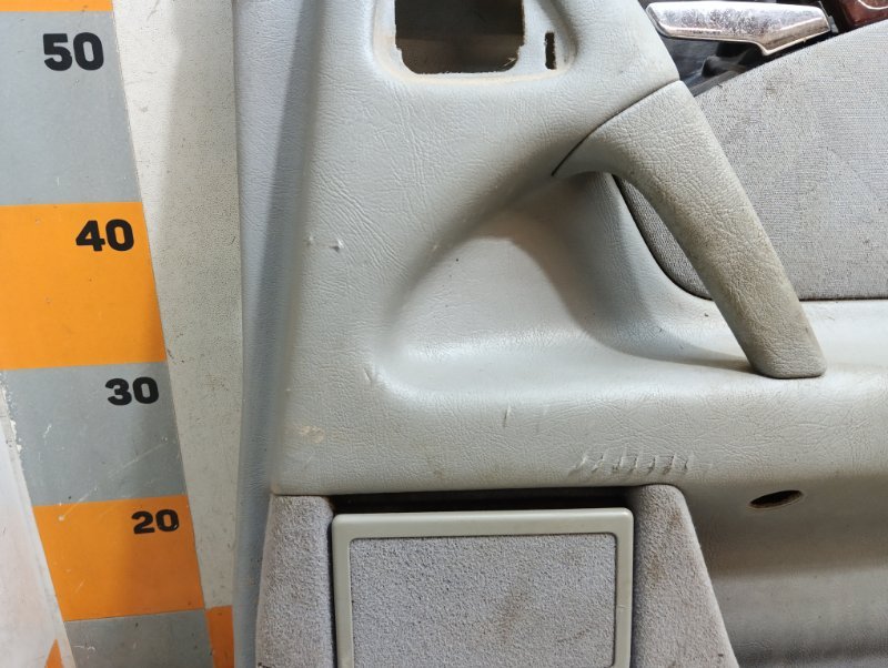 Обшивка двери