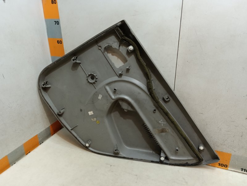 Обшивка двери