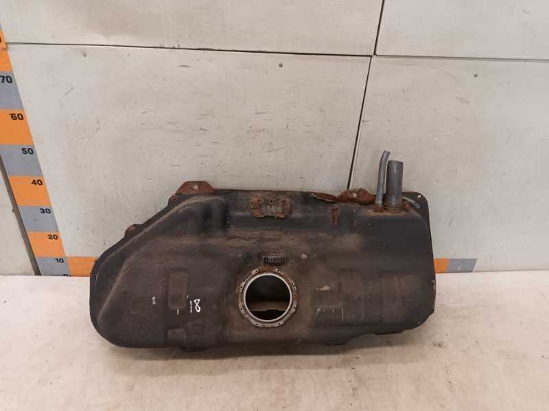 Бак топливный