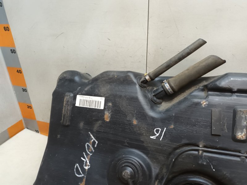 Бак топливный