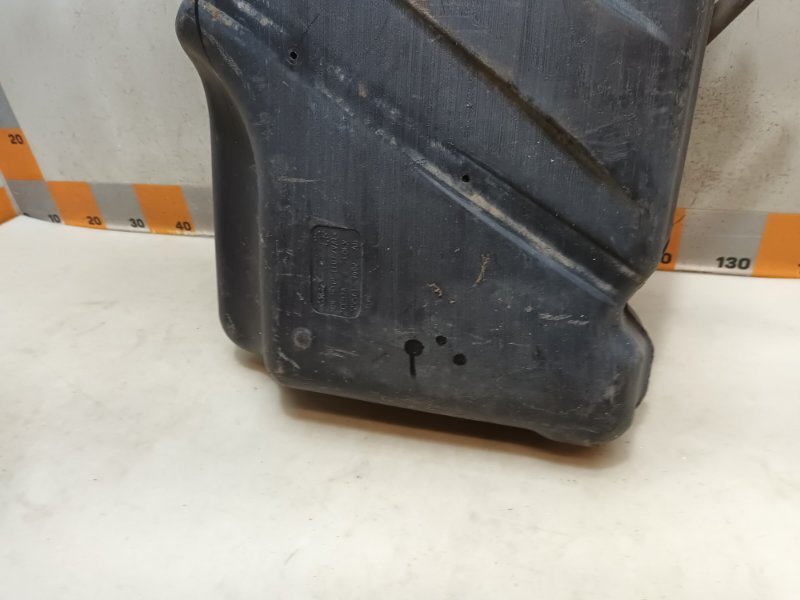 Бак топливный