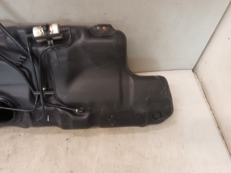 Бак топливный