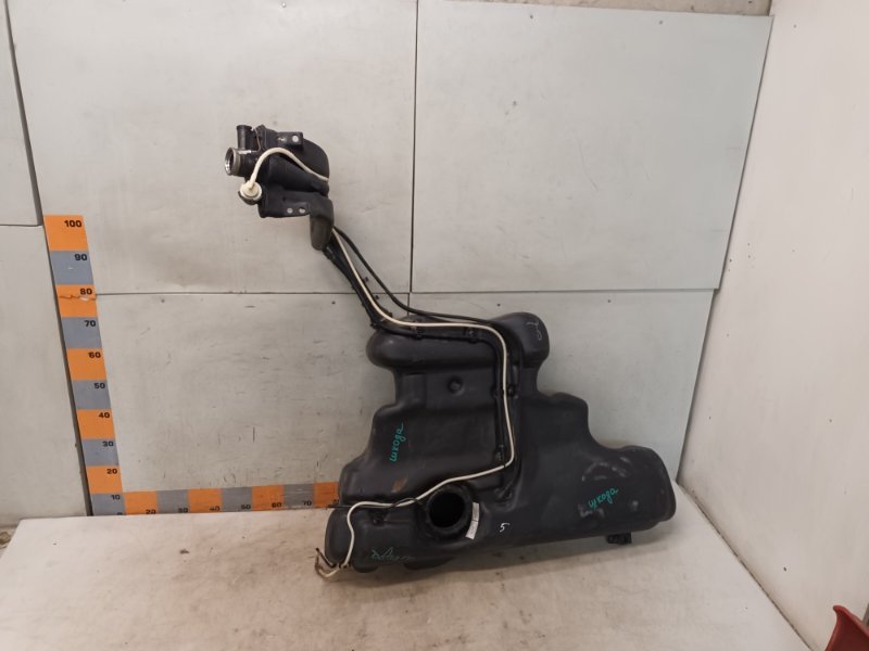 Бак топливный