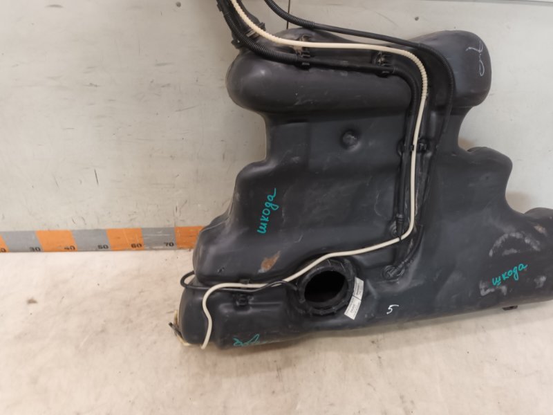 Бак топливный