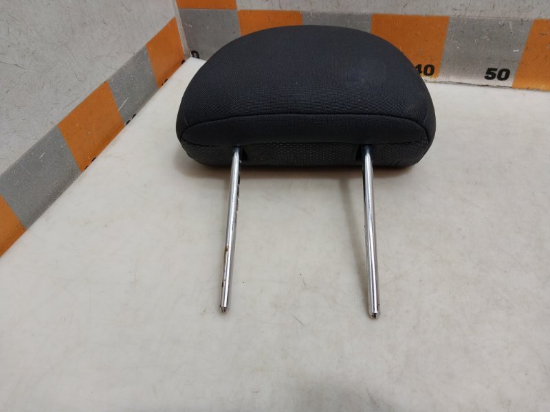 Подголовник сиденья