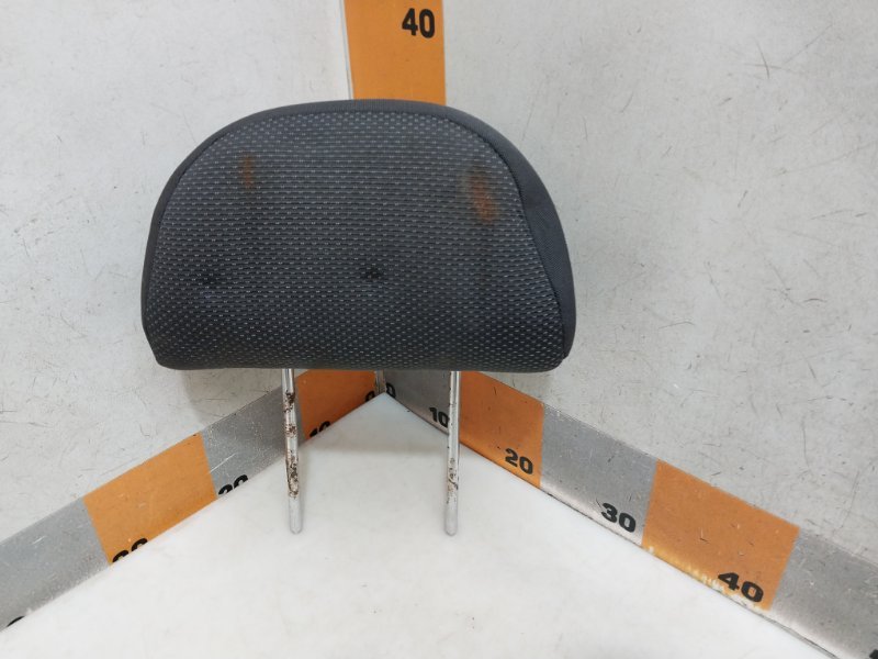 Подголовник сиденья