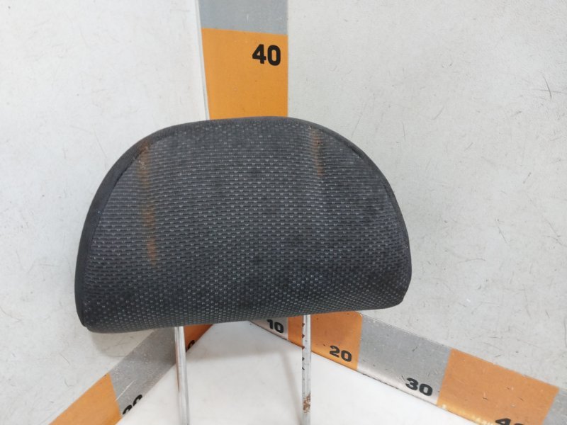 Подголовник сиденья