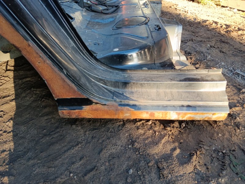 Крыло заднее правое