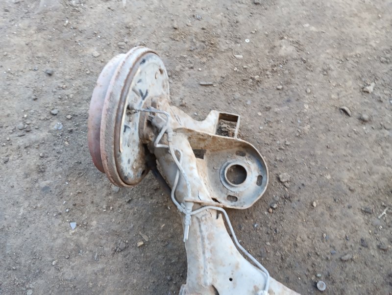 Балка задняя