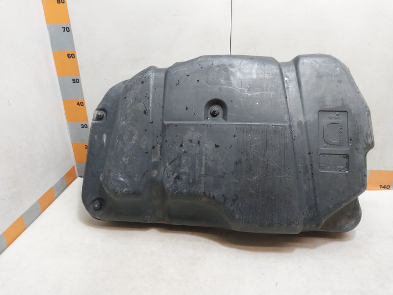 Бак топливный