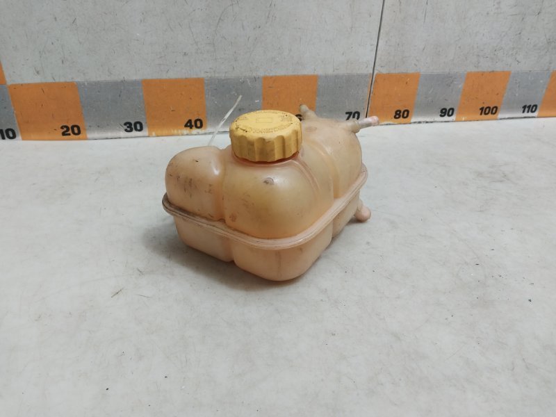 Бачок расширительный