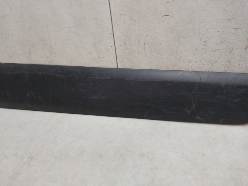 Молдинг двери