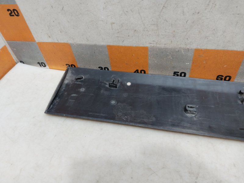 Молдинг двери