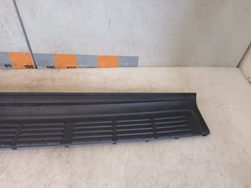 Накладка заднего бампера