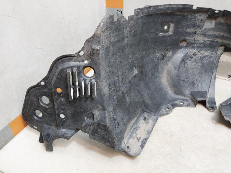 Локер передний левый