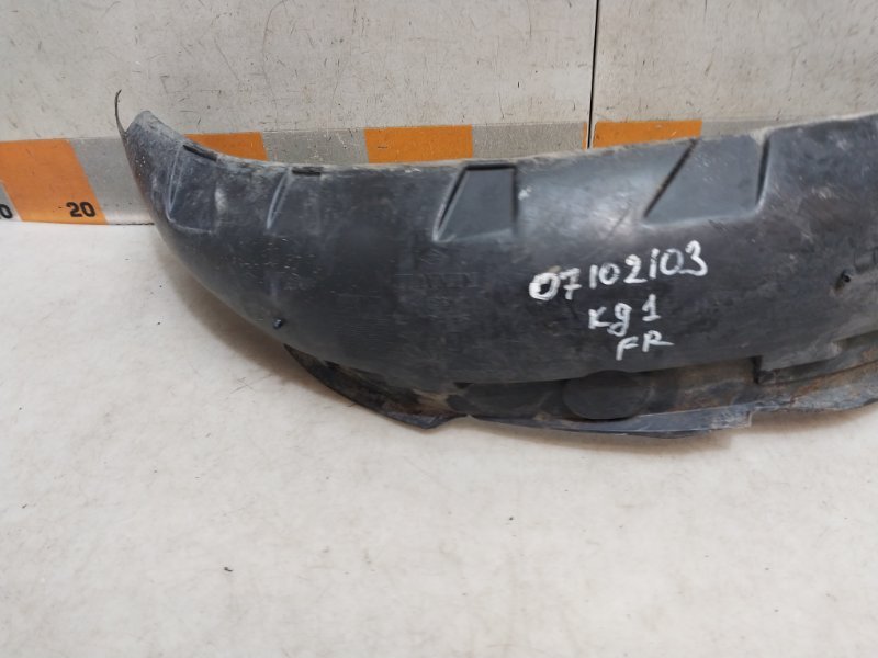 Локер передний правый