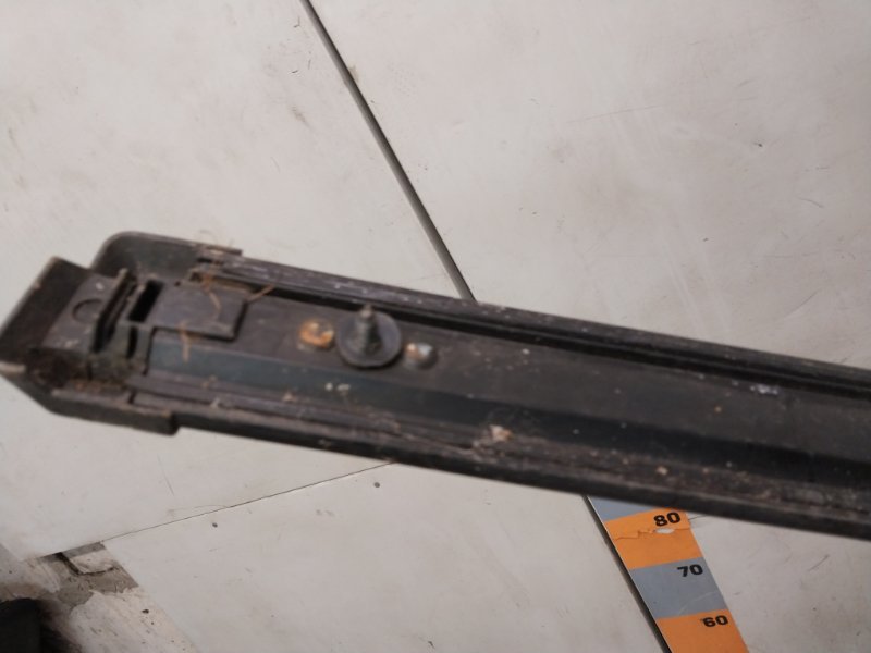 Молдинг крыши правый