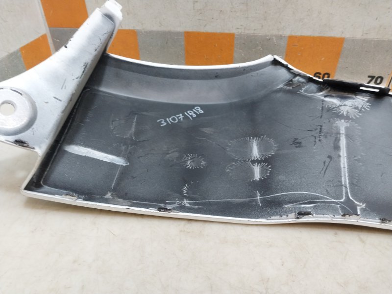 Накладка заднего бампера