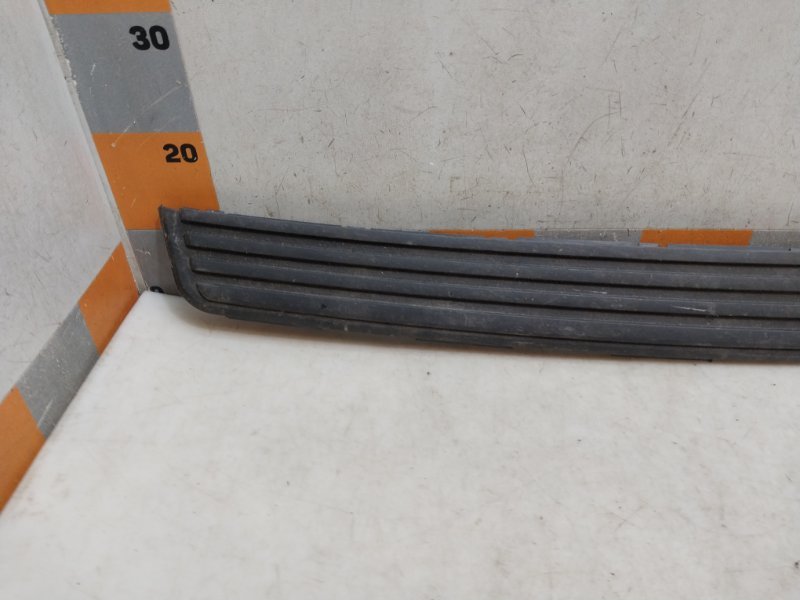 Накладка заднего бампера