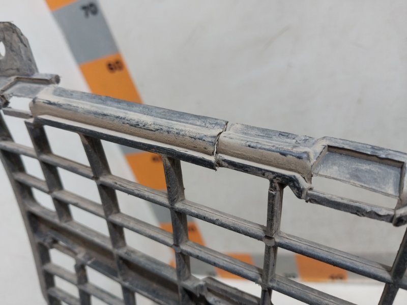 Решетка радиатора