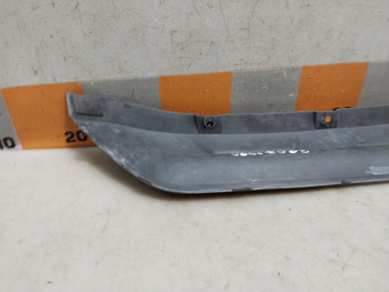 Накладка заднего бампера