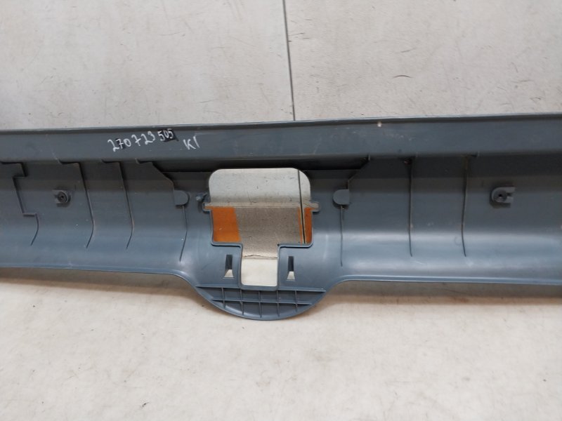 Обшивка потолка