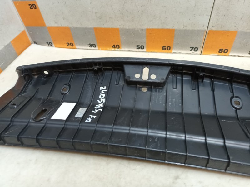 Обшивка багажника