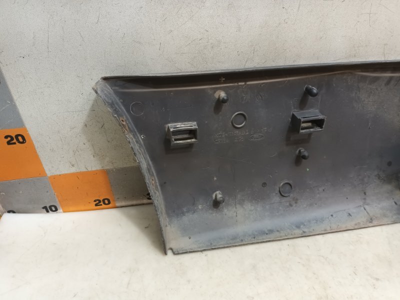 Накладка заднего бампера