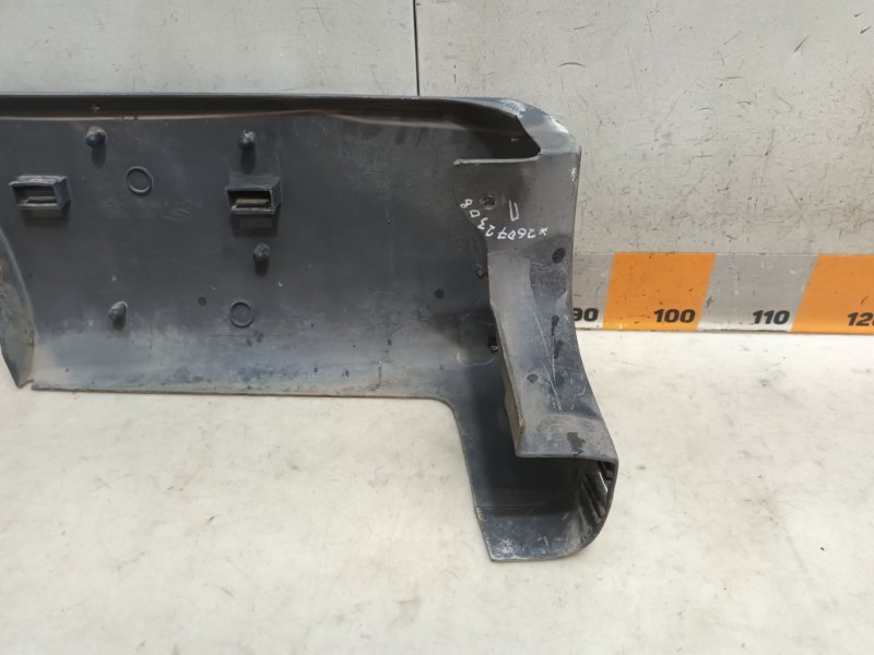 Накладка заднего бампера