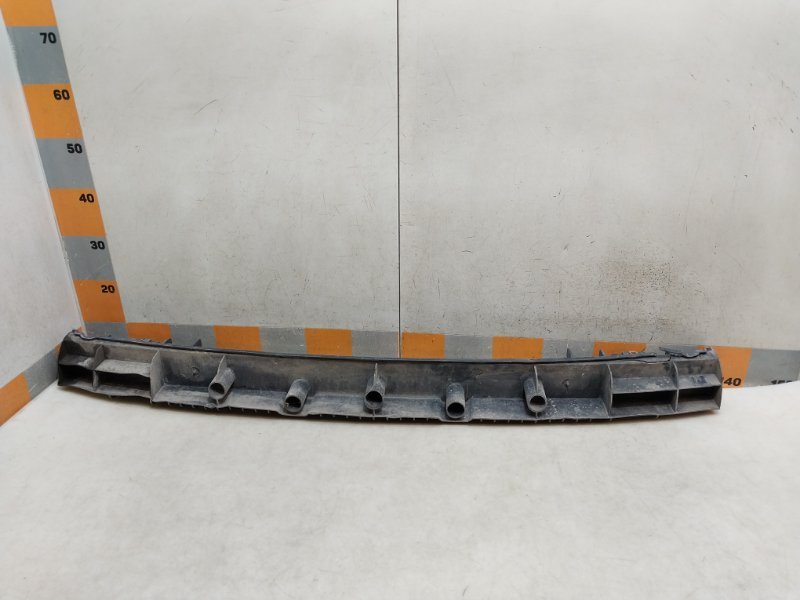 Усилитель заднего бампера