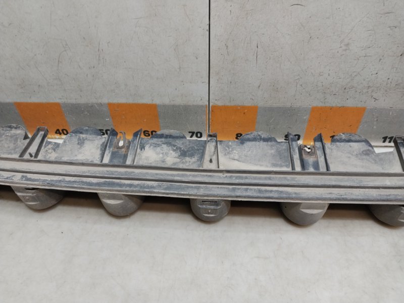 Усилитель заднего бампера