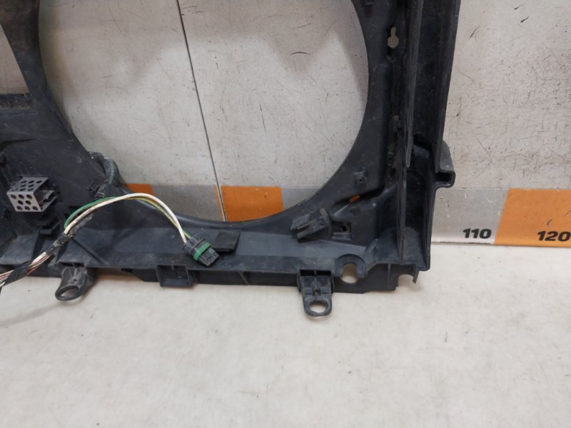 Панель передняя (телевизор)