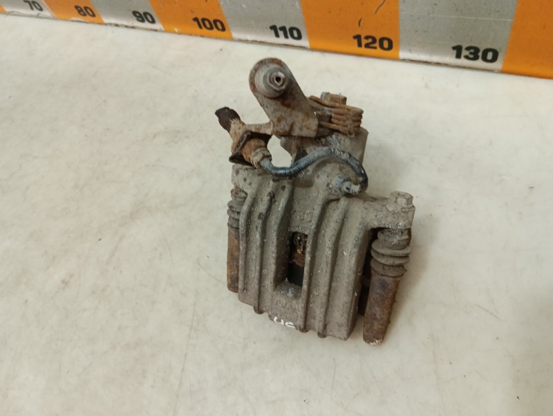 Суппорт задний правый