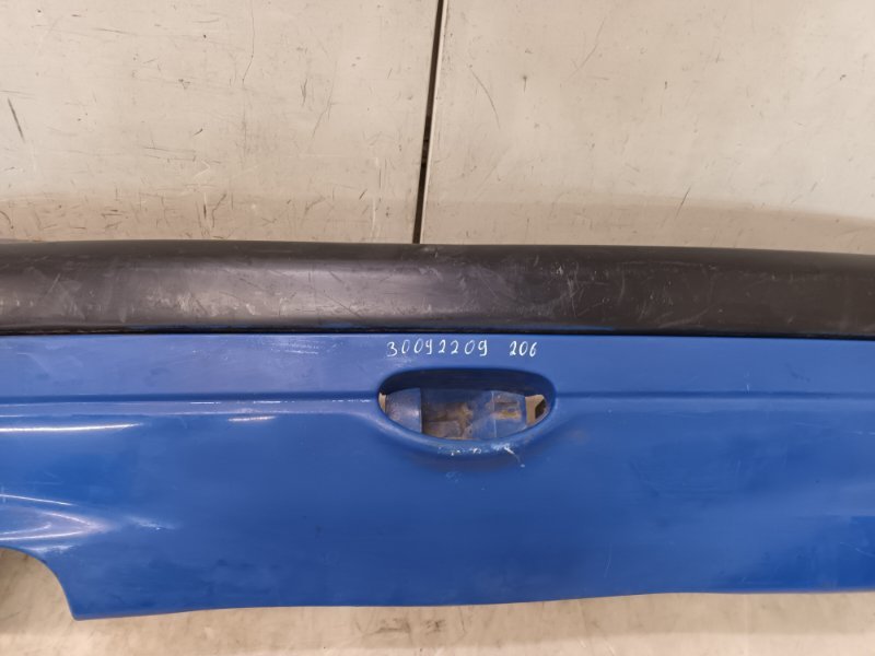 Бампер задний