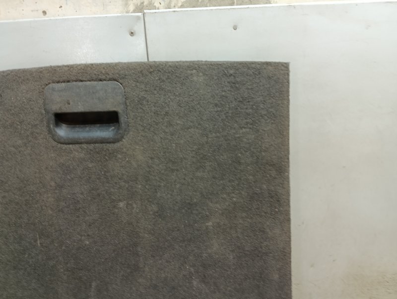 Пол багажника